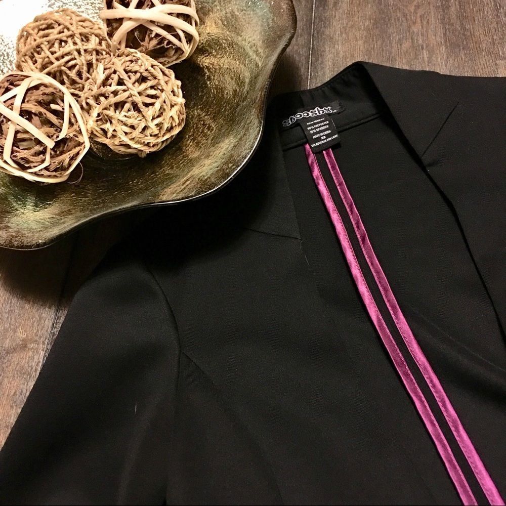 Cute Dress Jacket - Picture 2 of 4
